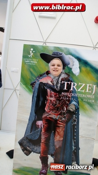 Zdjęcie w galerii na portalu naszraciborz.pl: Jeden za wszystkich, wszyscy za jednego, czyli raciborzanie w teatrze w Opolu  wiadomości z regionu