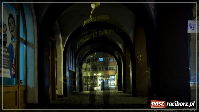Zdjęcie w galerii na portalu naszraciborz.pl: Mroczne widmo w mieście Raciborzu, czyli jak zrobić taki bajer wiadomości z regionu