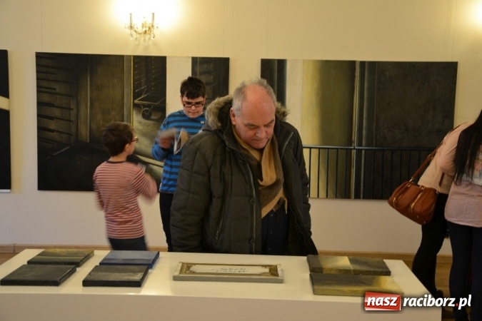 Zdjęcie w galerii na portalu naszraciborz.pl: Finisaż wystawy malarstwa Magdaleny Gogół na zamku wiadomości z regionu