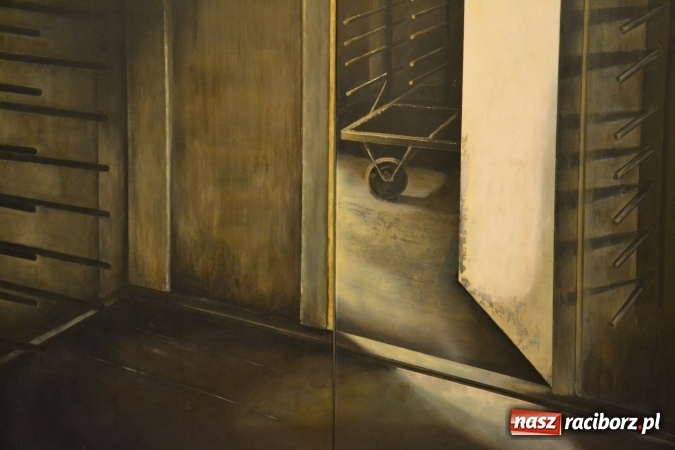 Zdjęcie w galerii na portalu naszraciborz.pl: Finisaż wystawy malarstwa Magdaleny Gogół na zamku wiadomości z regionu