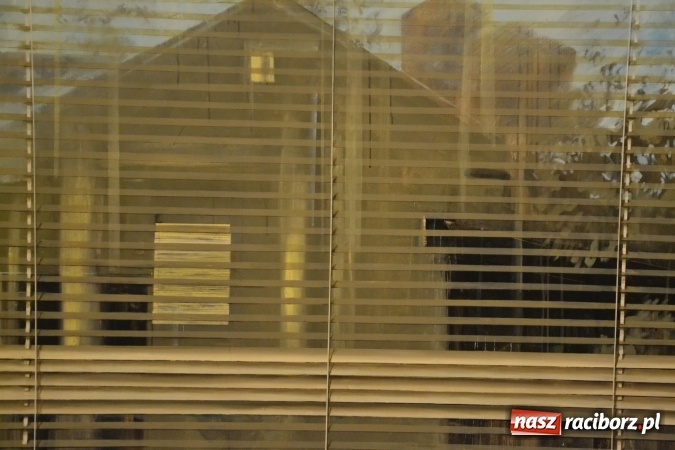 Zdjęcie w galerii na portalu naszraciborz.pl: Finisaż wystawy malarstwa Magdaleny Gogół na zamku wiadomości z regionu