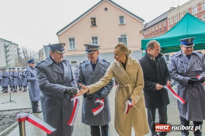 Zdjęcie w galerii na portalu naszraciborz.pl: Otwarcie nowego komisariatu policji w Gliwicach  wiadomości z regionu