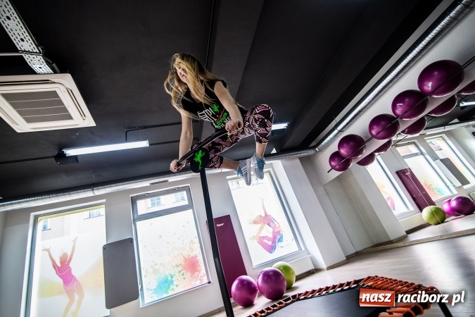 Zdjęcie w galerii na portalu naszraciborz.pl: Jumping Frog - hit sezonu już od marca w Brooklyn Gym wiadomości z regionu