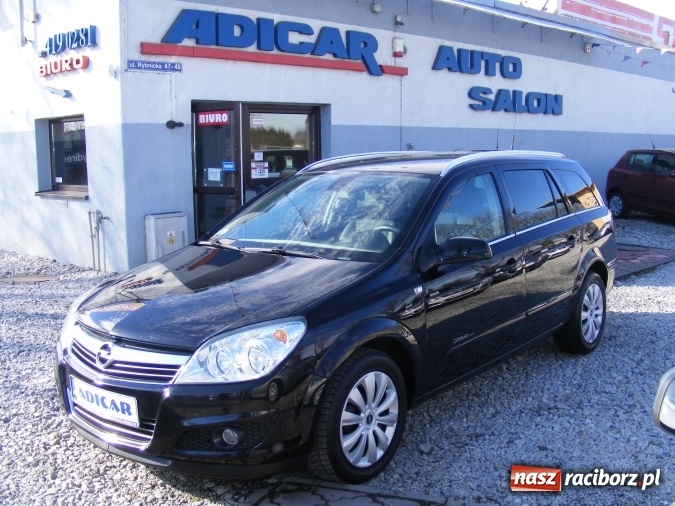 Zdjęcie w galerii na portalu naszraciborz.pl: Przejrzyj aktualną ofertę salonu ADICAR wiadomości z regionu