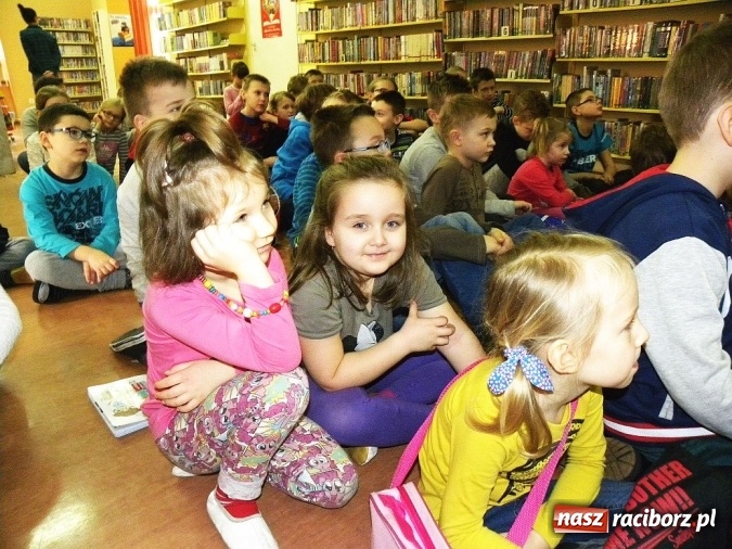 Zdjęcie w galerii na portalu naszraciborz.pl: Cyberpułapka w Akademii Detektywów  wiadomości z regionu