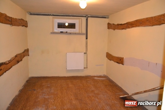 Zdjęcie w galerii na portalu naszraciborz.pl: Praca wzbogaca - LKS Jankowice z odmienioną siedzibą!  wiadomości z regionu