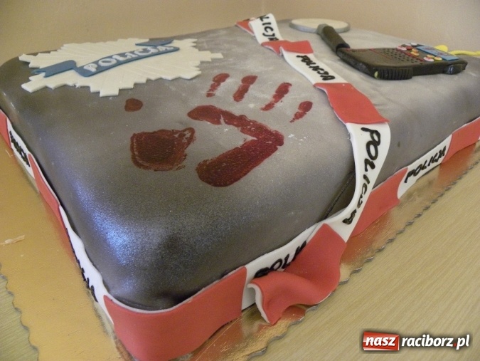 Zdjęcie w galerii na portalu naszraciborz.pl: Finałowe spotkanie Akademii Detektywów w bibliotece wiadomości z regionu