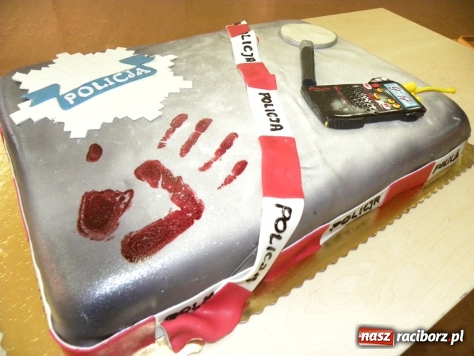 Zdjęcie w galerii na portalu naszraciborz.pl: Finałowe spotkanie Akademii Detektywów w bibliotece wiadomości z regionu