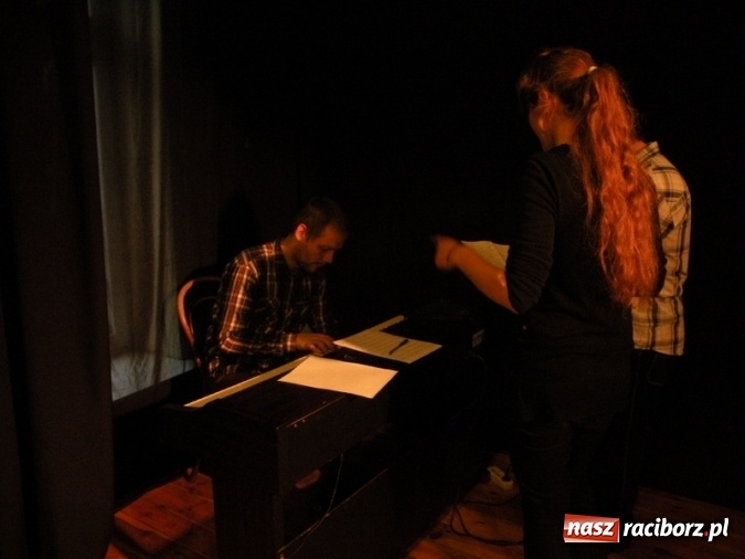 Zdjęcie w galerii na portalu naszraciborz.pl: Warsztaty wokalne w Strzesze. Przyjechali Kondrak i Andrzejewski wiadomości z regionu