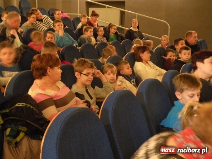 Zdjęcie w galerii na portalu naszraciborz.pl: Warsztaty wokalne w Strzesze. Przyjechali Kondrak i Andrzejewski wiadomości z regionu