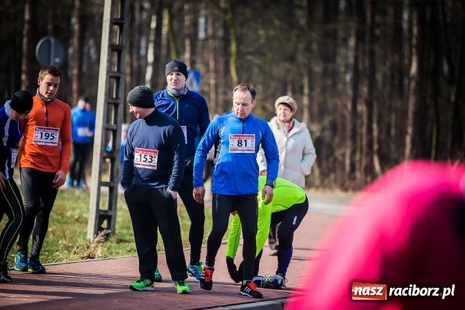 Zdjęcie w galerii na portalu naszraciborz.pl: Raciborzanie Tomasz Marcinek i Anna Szyjka wygrali V Bieg Twardziela wiadomości z regionu