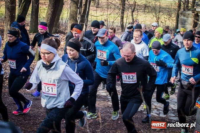 Zdjęcie w galerii na portalu naszraciborz.pl: Raciborzanie Tomasz Marcinek i Anna Szyjka wygrali V Bieg Twardziela wiadomości z regionu