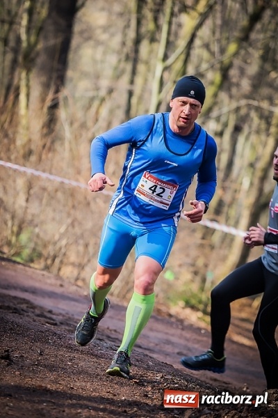 Zdjęcie w galerii na portalu naszraciborz.pl: Raciborzanie Tomasz Marcinek i Anna Szyjka wygrali V Bieg Twardziela wiadomości z regionu