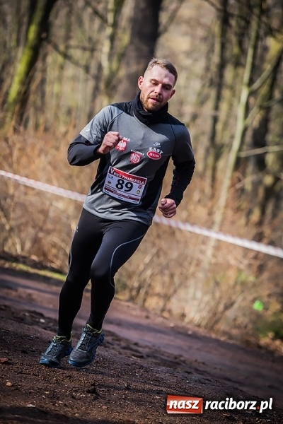 Zdjęcie w galerii na portalu naszraciborz.pl: Raciborzanie Tomasz Marcinek i Anna Szyjka wygrali V Bieg Twardziela wiadomości z regionu