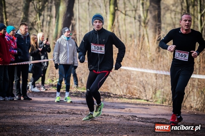 Zdjęcie w galerii na portalu naszraciborz.pl: Raciborzanie Tomasz Marcinek i Anna Szyjka wygrali V Bieg Twardziela wiadomości z regionu