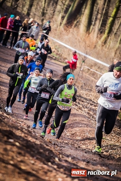 Zdjęcie w galerii na portalu naszraciborz.pl: Raciborzanie Tomasz Marcinek i Anna Szyjka wygrali V Bieg Twardziela wiadomości z regionu