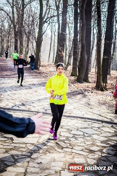 Zdjęcie w galerii na portalu naszraciborz.pl: Raciborzanie Tomasz Marcinek i Anna Szyjka wygrali V Bieg Twardziela wiadomości z regionu
