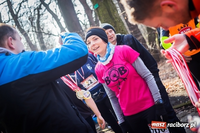Zdjęcie w galerii na portalu naszraciborz.pl: Raciborzanie Tomasz Marcinek i Anna Szyjka wygrali V Bieg Twardziela wiadomości z regionu