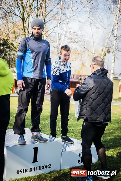 Zdjęcie w galerii na portalu naszraciborz.pl: Raciborzanie Tomasz Marcinek i Anna Szyjka wygrali V Bieg Twardziela wiadomości z regionu