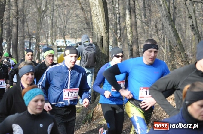 Zdjęcie w galerii na portalu naszraciborz.pl: Raciborzanie Tomasz Marcinek i Anna Szyjka wygrali V Bieg Twardziela wiadomości z regionu