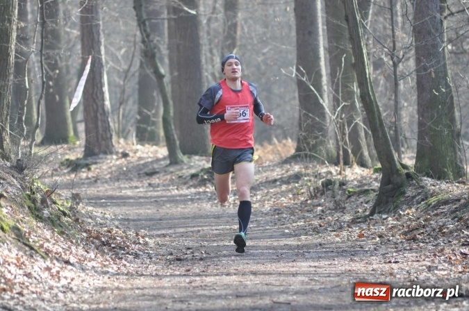 Zdjęcie w galerii na portalu naszraciborz.pl: Raciborzanie Tomasz Marcinek i Anna Szyjka wygrali V Bieg Twardziela wiadomości z regionu