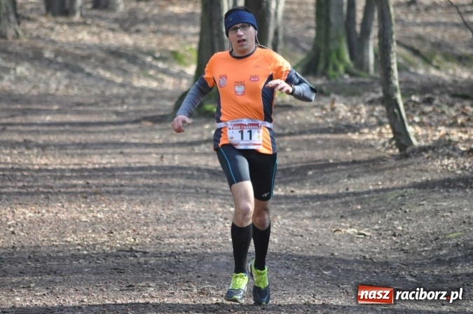 Zdjęcie w galerii na portalu naszraciborz.pl: Raciborzanie Tomasz Marcinek i Anna Szyjka wygrali V Bieg Twardziela wiadomości z regionu