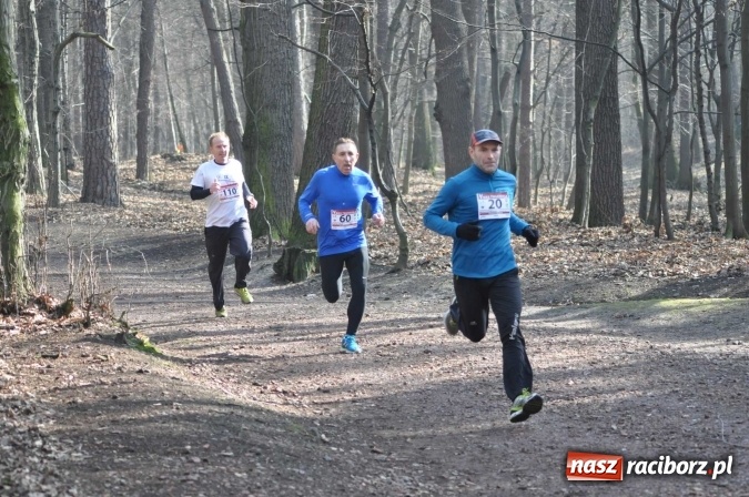 Zdjęcie w galerii na portalu naszraciborz.pl: Raciborzanie Tomasz Marcinek i Anna Szyjka wygrali V Bieg Twardziela wiadomości z regionu