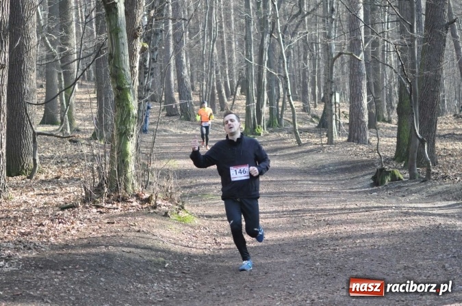 Zdjęcie w galerii na portalu naszraciborz.pl: Raciborzanie Tomasz Marcinek i Anna Szyjka wygrali V Bieg Twardziela wiadomości z regionu