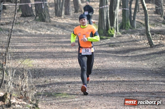Zdjęcie w galerii na portalu naszraciborz.pl: Raciborzanie Tomasz Marcinek i Anna Szyjka wygrali V Bieg Twardziela wiadomości z regionu