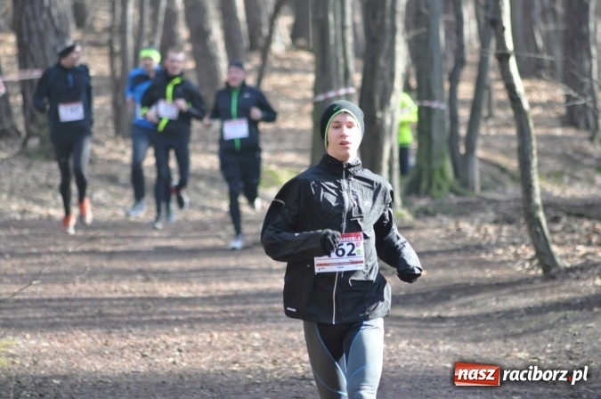 Zdjęcie w galerii na portalu naszraciborz.pl: Raciborzanie Tomasz Marcinek i Anna Szyjka wygrali V Bieg Twardziela wiadomości z regionu