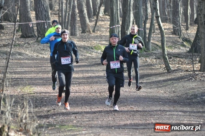 Zdjęcie w galerii na portalu naszraciborz.pl: Raciborzanie Tomasz Marcinek i Anna Szyjka wygrali V Bieg Twardziela wiadomości z regionu