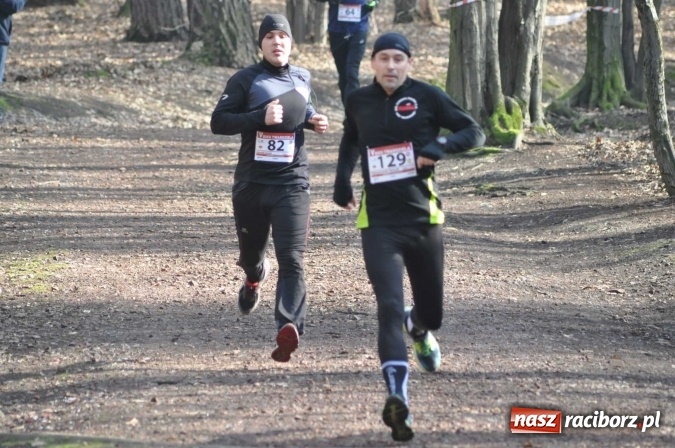 Zdjęcie w galerii na portalu naszraciborz.pl: Raciborzanie Tomasz Marcinek i Anna Szyjka wygrali V Bieg Twardziela wiadomości z regionu