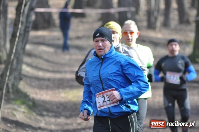 Zdjęcie w galerii na portalu naszraciborz.pl: Raciborzanie Tomasz Marcinek i Anna Szyjka wygrali V Bieg Twardziela wiadomości z regionu