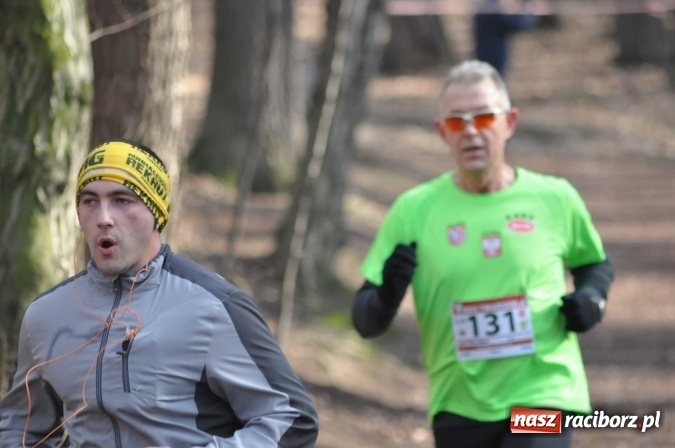 Zdjęcie w galerii na portalu naszraciborz.pl: Raciborzanie Tomasz Marcinek i Anna Szyjka wygrali V Bieg Twardziela wiadomości z regionu