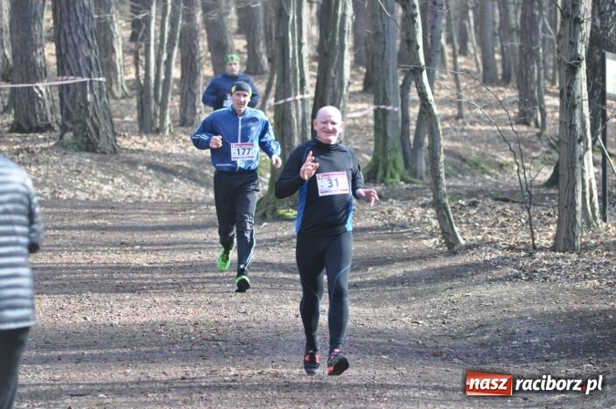 Zdjęcie w galerii na portalu naszraciborz.pl: Raciborzanie Tomasz Marcinek i Anna Szyjka wygrali V Bieg Twardziela wiadomości z regionu