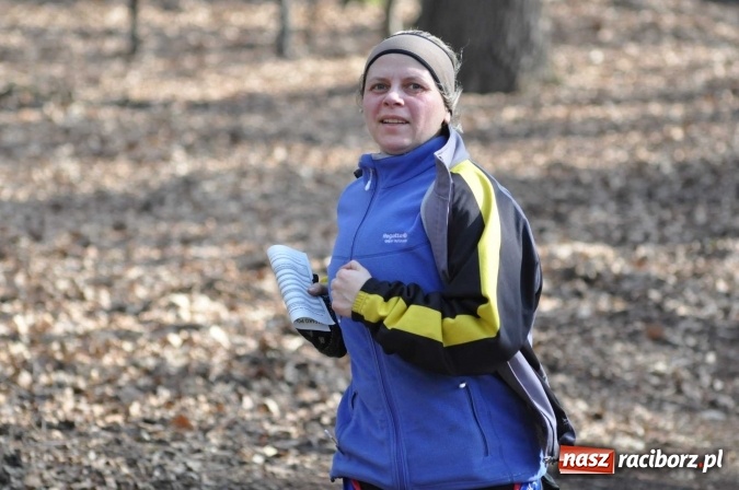Zdjęcie w galerii na portalu naszraciborz.pl: Raciborzanie Tomasz Marcinek i Anna Szyjka wygrali V Bieg Twardziela wiadomości z regionu