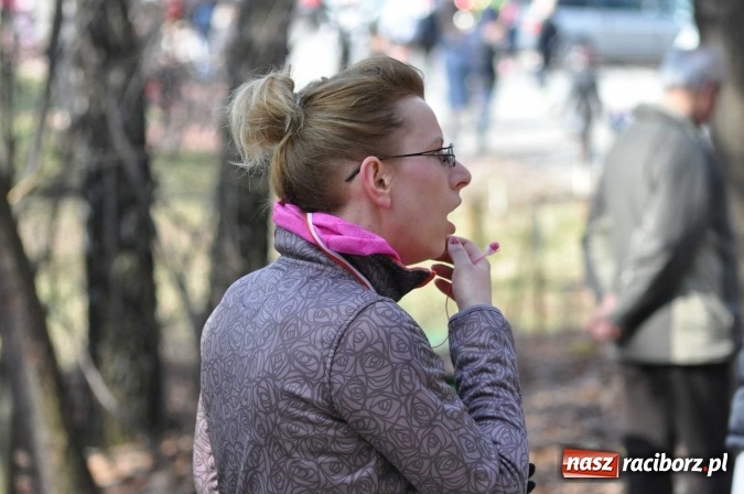 Zdjęcie w galerii na portalu naszraciborz.pl: Raciborzanie Tomasz Marcinek i Anna Szyjka wygrali V Bieg Twardziela wiadomości z regionu