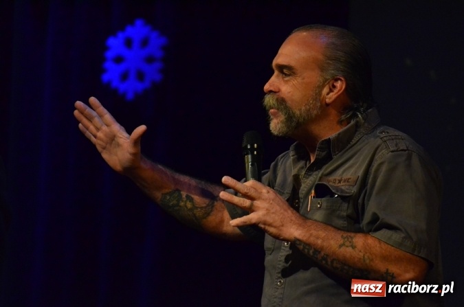 Zdjęcie w galerii na portalu naszraciborz.pl: Kaznodzieja z karabinem w Raciborzu  wiadomości z regionu