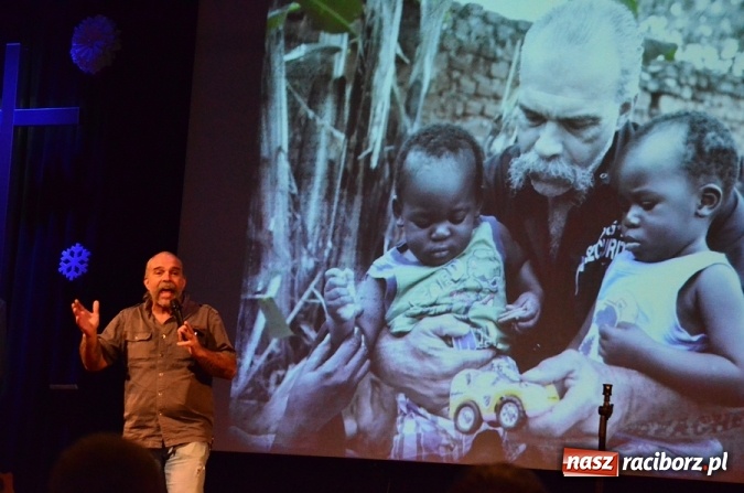 Zdjęcie w galerii na portalu naszraciborz.pl: Kaznodzieja z karabinem w Raciborzu  wiadomości z regionu