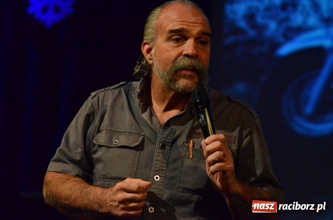 Zdjęcie w galerii na portalu naszraciborz.pl: Kaznodzieja z karabinem w Raciborzu  wiadomości z regionu