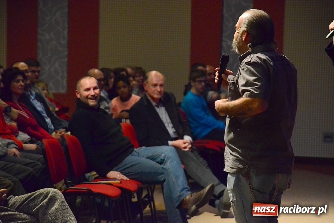 Zdjęcie w galerii na portalu naszraciborz.pl: Kaznodzieja z karabinem w Raciborzu  wiadomości z regionu