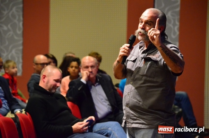 Zdjęcie w galerii na portalu naszraciborz.pl: Kaznodzieja z karabinem w Raciborzu  wiadomości z regionu