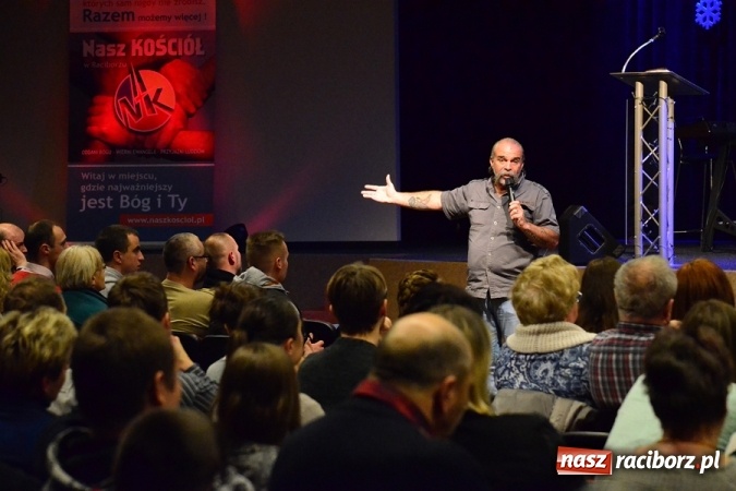 Zdjęcie w galerii na portalu naszraciborz.pl: Kaznodzieja z karabinem w Raciborzu  wiadomości z regionu