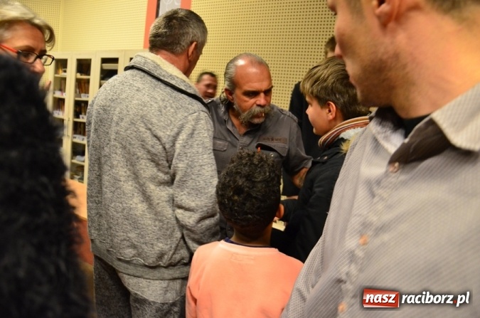 Zdjęcie w galerii na portalu naszraciborz.pl: Kaznodzieja z karabinem w Raciborzu  wiadomości z regionu