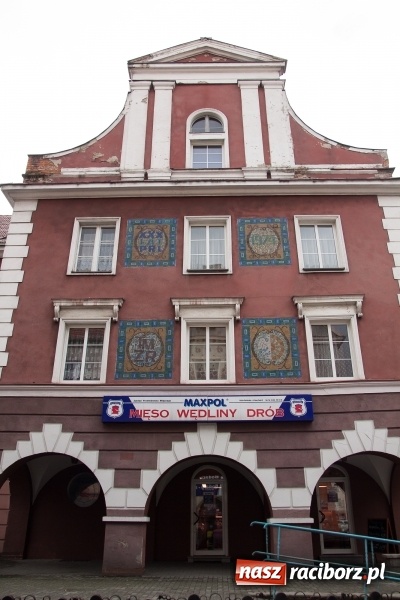 Zdjęcie w galerii na portalu naszraciborz.pl: Ratujmy piękne raciborskie mozaiki. Apel naszego portalu wysłuchany wiadomości z regionu