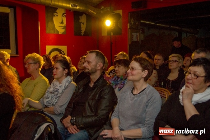 Zdjęcie w galerii na portalu naszraciborz.pl: Grażyna Łobaszewska - 40 lat na scenie, dziś na Końcu Świata w Raciborzu wiadomości z regionu