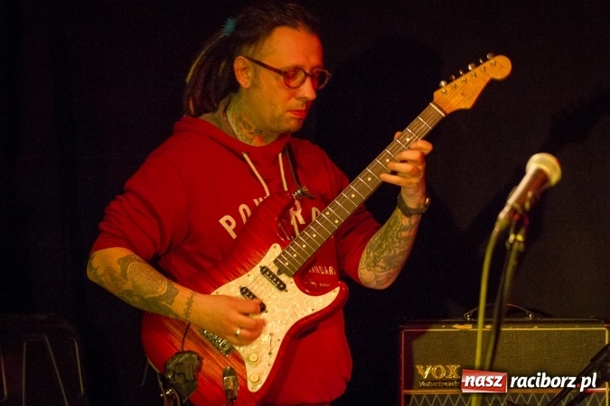 Zdjęcie w galerii na portalu naszraciborz.pl: Grażyna Łobaszewska - 40 lat na scenie, dziś na Końcu Świata w Raciborzu wiadomości z regionu