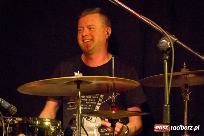 Zdjęcie w galerii na portalu naszraciborz.pl: Grażyna Łobaszewska - 40 lat na scenie, dziś na Końcu Świata w Raciborzu wiadomości z regionu