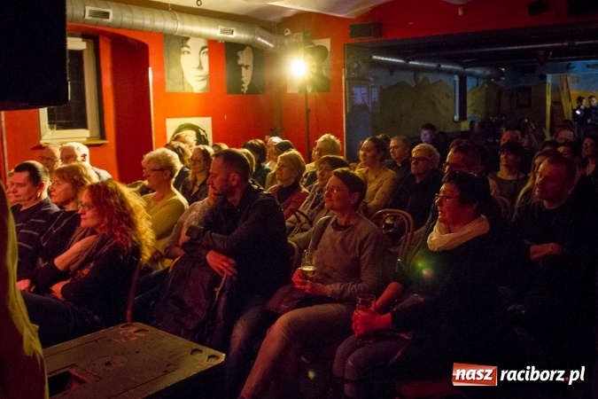 Zdjęcie w galerii na portalu naszraciborz.pl: Grażyna Łobaszewska - 40 lat na scenie, dziś na Końcu Świata w Raciborzu wiadomości z regionu