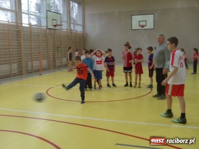 Zdjęcie w galerii na portalu naszraciborz.pl: W Klubie M-5 podsumowano ferie zimowe  wiadomości z regionu